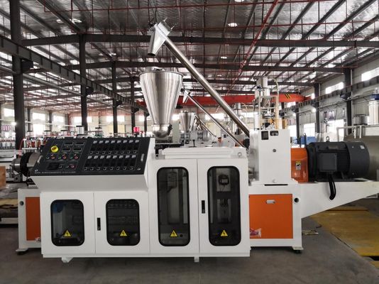 ABB インバーター PVC WPC 窓とドアのためのプラスチックプロファイル製造機械
