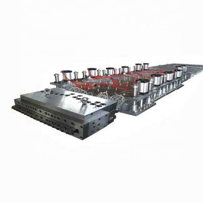 800mm PVC WPC ドアパネル 形付けモードのための挤出模具と700.800.900 幅