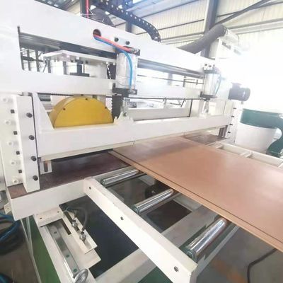 プレート生産 PVC WPC 泡板 エクストルーションライン