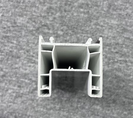 プラスチックのスカーティング用PVCエクストルーション模具 ベースボードプロファイル WPCエクストルーション機器