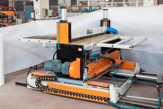 ABB Inverte を搭載した円形双螺旋型PVCガラスの屋根シートエクストルージングマシン