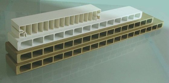 家庭用製品用WPCボード模具 幅1000mm 模具サイズと環境に優しい表面