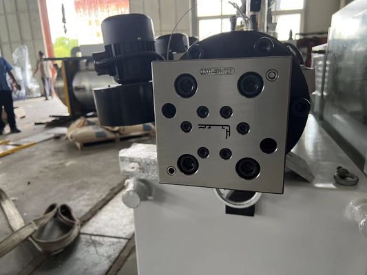 インダース 3Cr17 模具材料 プロフィール模具のカスタマイズされた生産のための挤出模具