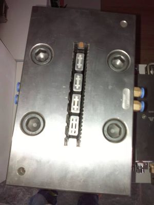 WPCデッキ製品エクストルーション模具 EKOと3Cr17模具材料
