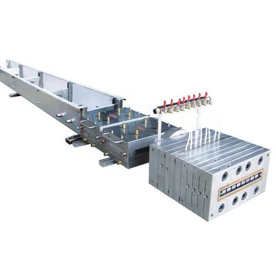 木製プラスチック複合物床床用エクストルーダーマシンライン 150-200kg/h 容量