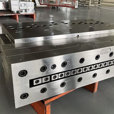 WPC ドア シルバー 100% 防水 室内 寝室 PVC/ABS/WPC ドア パネル付き