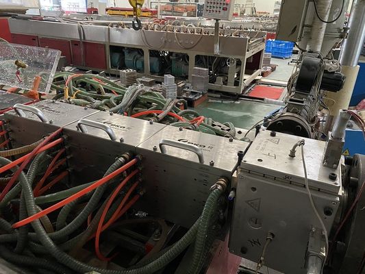 AutoCAD デザイン ソフトウェアのPCV 窓プロフィール 模具を作るマシン