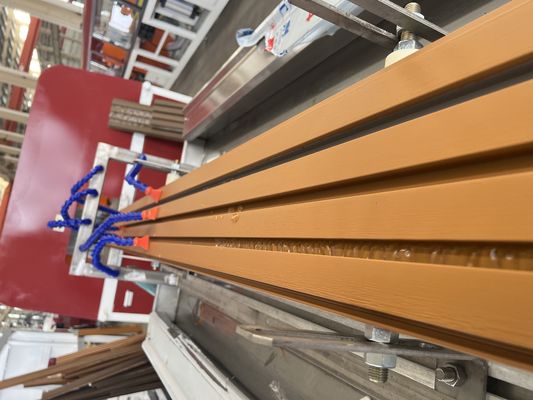 高生産性 逆回転型 円形双螺旋型 PVC 天井パネル製造機
