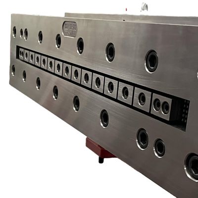 インテリア ドア 45mm 厚さの PVC 模具と純粋なフルデザインのWPC ドアパネル