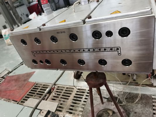 販売者 UPVC家用製品 窓辺パネルの模具 エクストルーション 模具模造