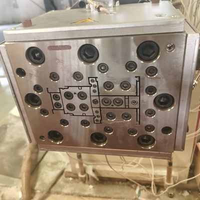 80 シリーズ UPVC プラスチック 窓枠 家庭用製品 鋳型 シルバープロファイル