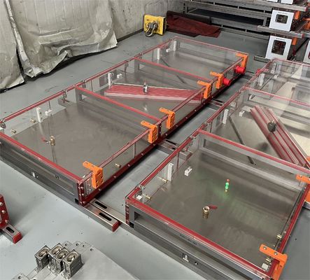 1 穴 PVC プラスチック エクストルーション カリブレーター PVC ドアパネル オーダーサイズでの模具