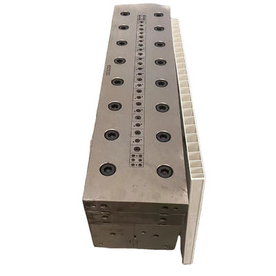 AutoCAD 設計された PVC ホールドアパネル エクストルーション・カリブレーター