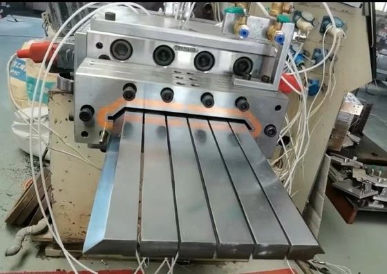 3CR17 PE WOOD 模具に使用される材料