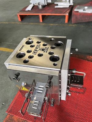 模具空洞 1 PVC窓プロファイル 挤出模具 ドアと窓のプラスチックプロファイル