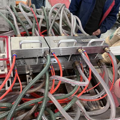 模具空洞 1 PVC窓プロファイル 挤出模具 ドアと窓のプラスチックプロファイル