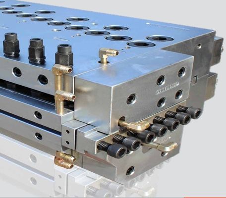 CAD 設計 電熱器 PVC 泡板 プレート エクストルーション 模具 ダブル マニフォールド