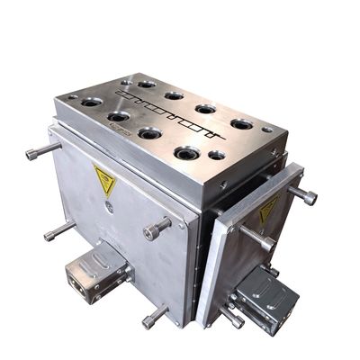 家庭用品のためのインターロックプラスチックエクストルーション模具 異なるサイズ PVCドアフレーム