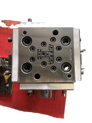3CR17 材料 PVC プロフィール 家庭用製品の模具のための部品エクストルーション 品質良好
