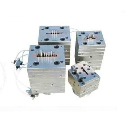 WPC PVC パイプとプロファイルのUPVC家用製品模具
