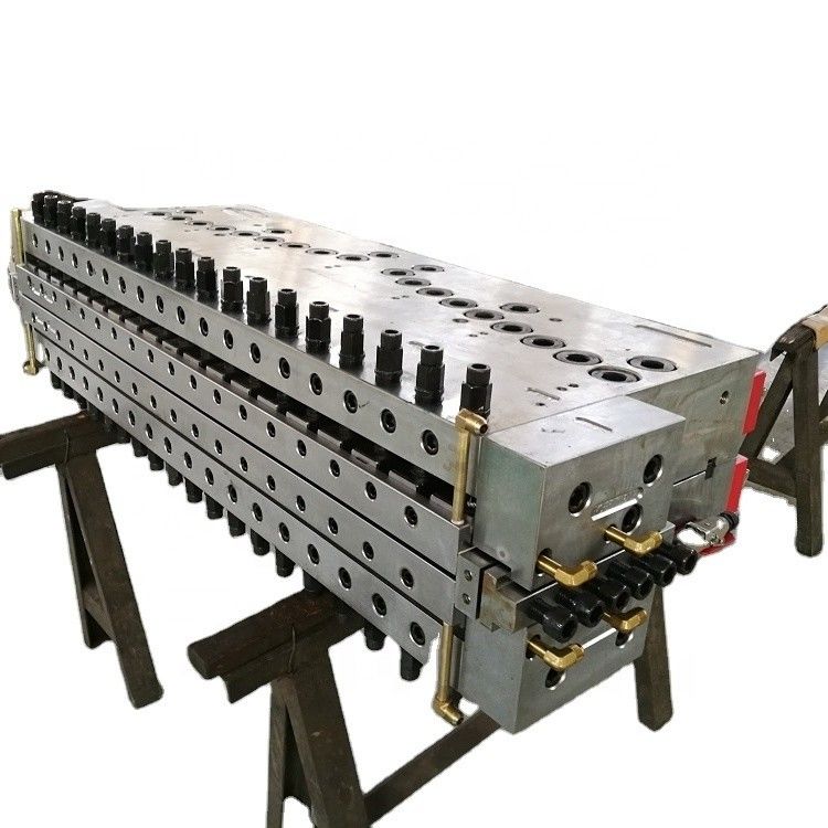 1000mm Wide P20 オーダーメイド家具板の生産のための単チャンネル模具